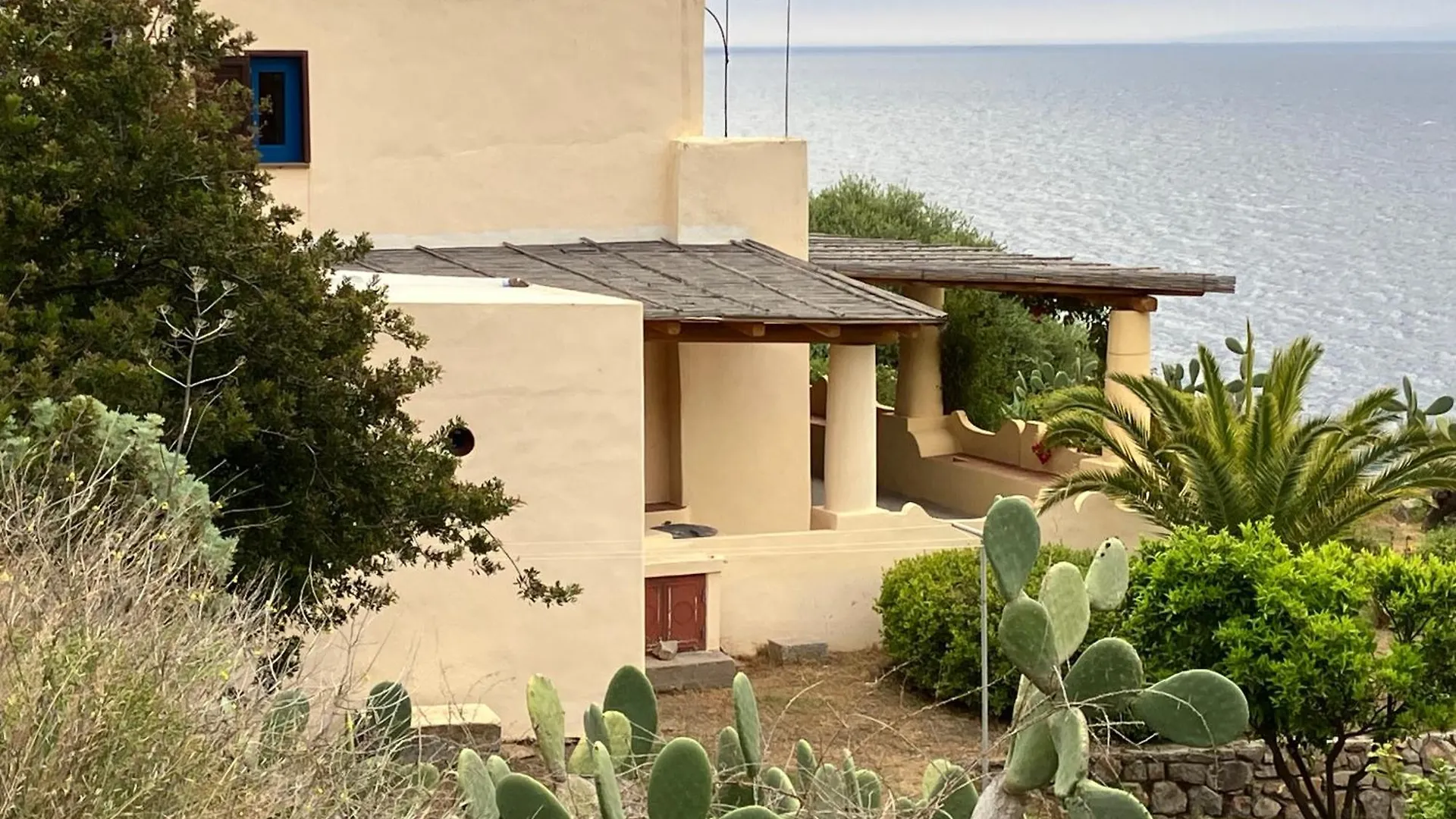 Casa Bacco, Capistello Villa Lipari  İtalya