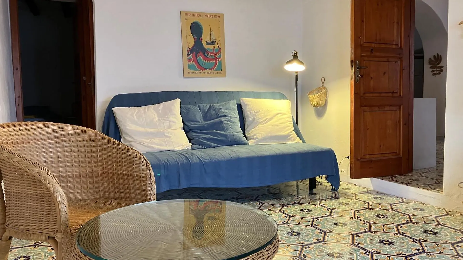 Casa Bacco, Capistello Villa Lipari